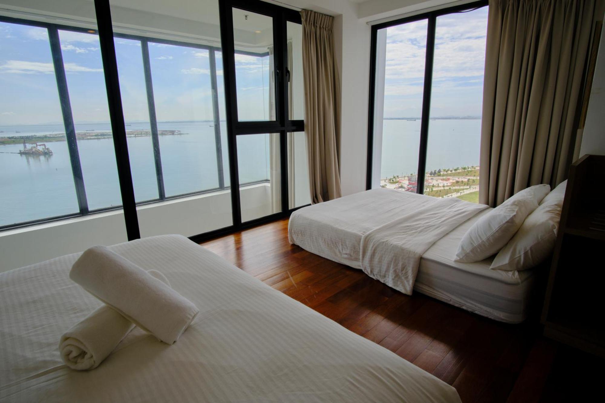 Sunrise Gurney Apartment Джордж Таун Екстериор снимка