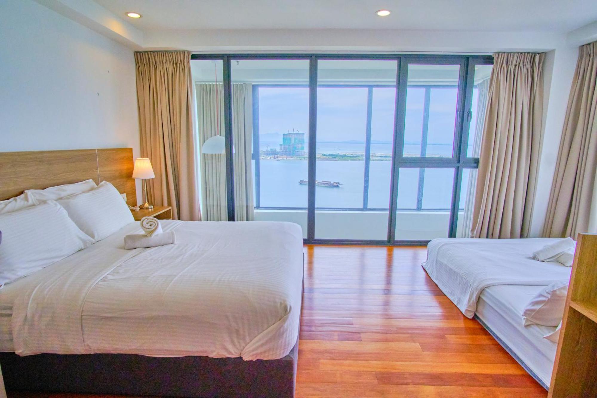 Sunrise Gurney Apartment Джордж Таун Екстериор снимка