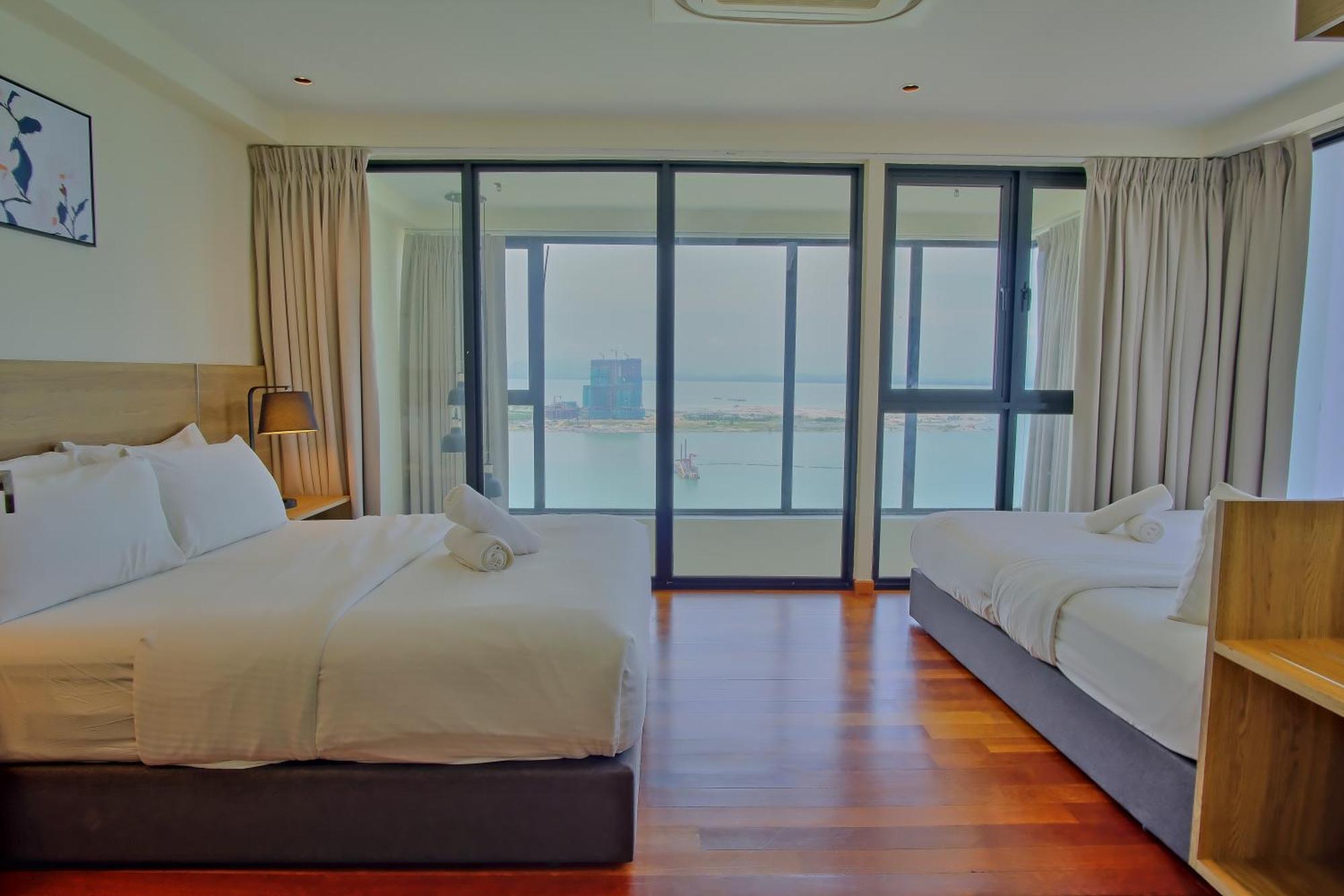 Sunrise Gurney Apartment Джордж Таун Екстериор снимка