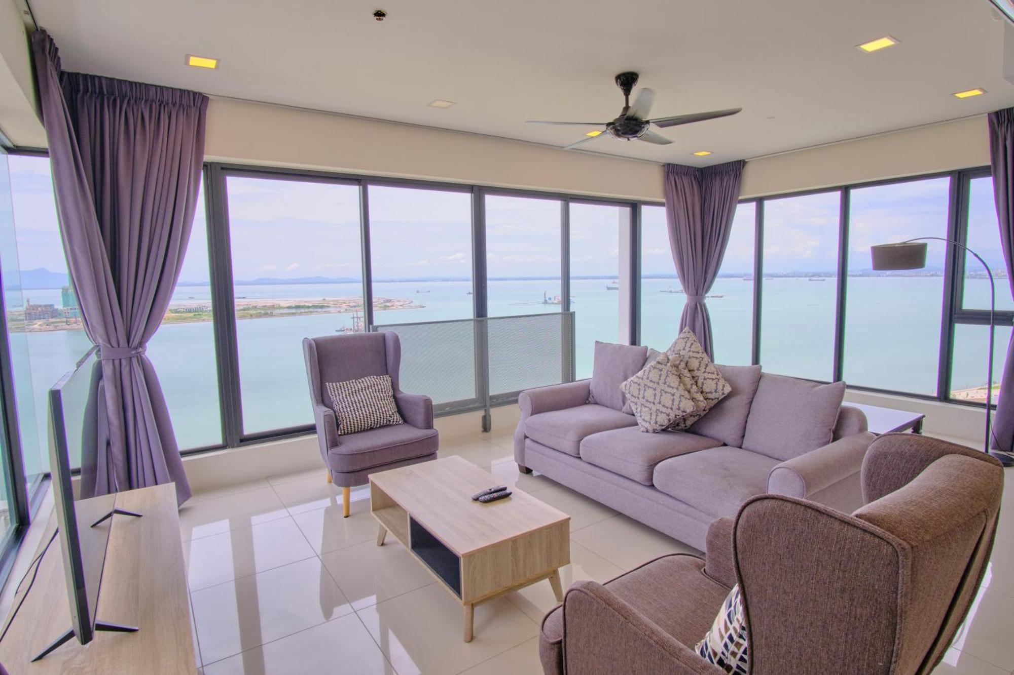 Sunrise Gurney Apartment Джордж Таун Екстериор снимка