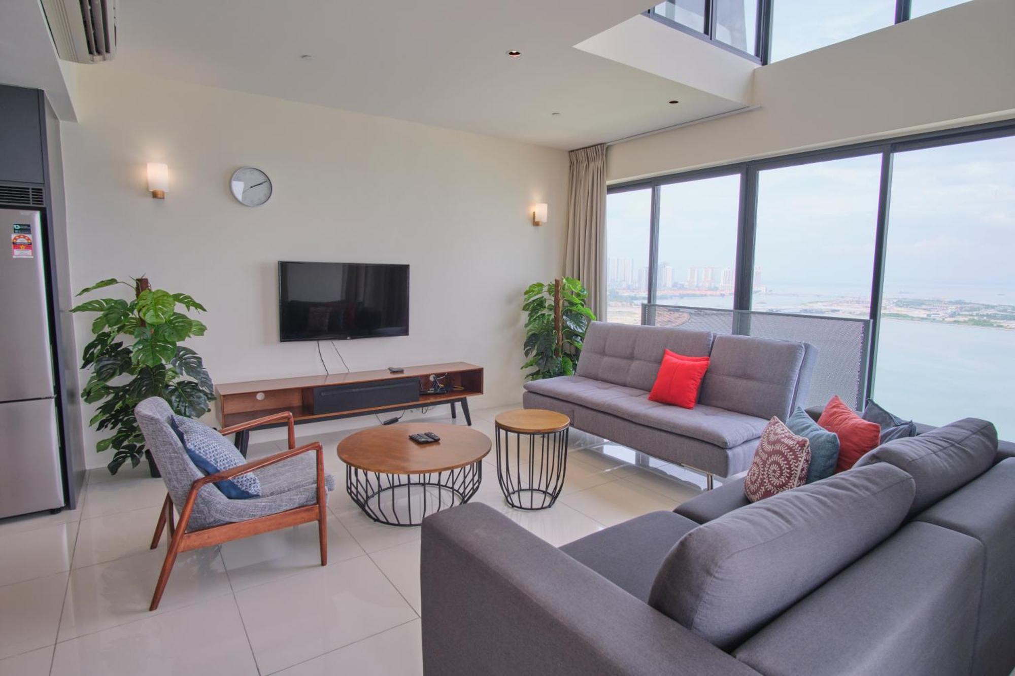 Sunrise Gurney Apartment Джордж Таун Екстериор снимка