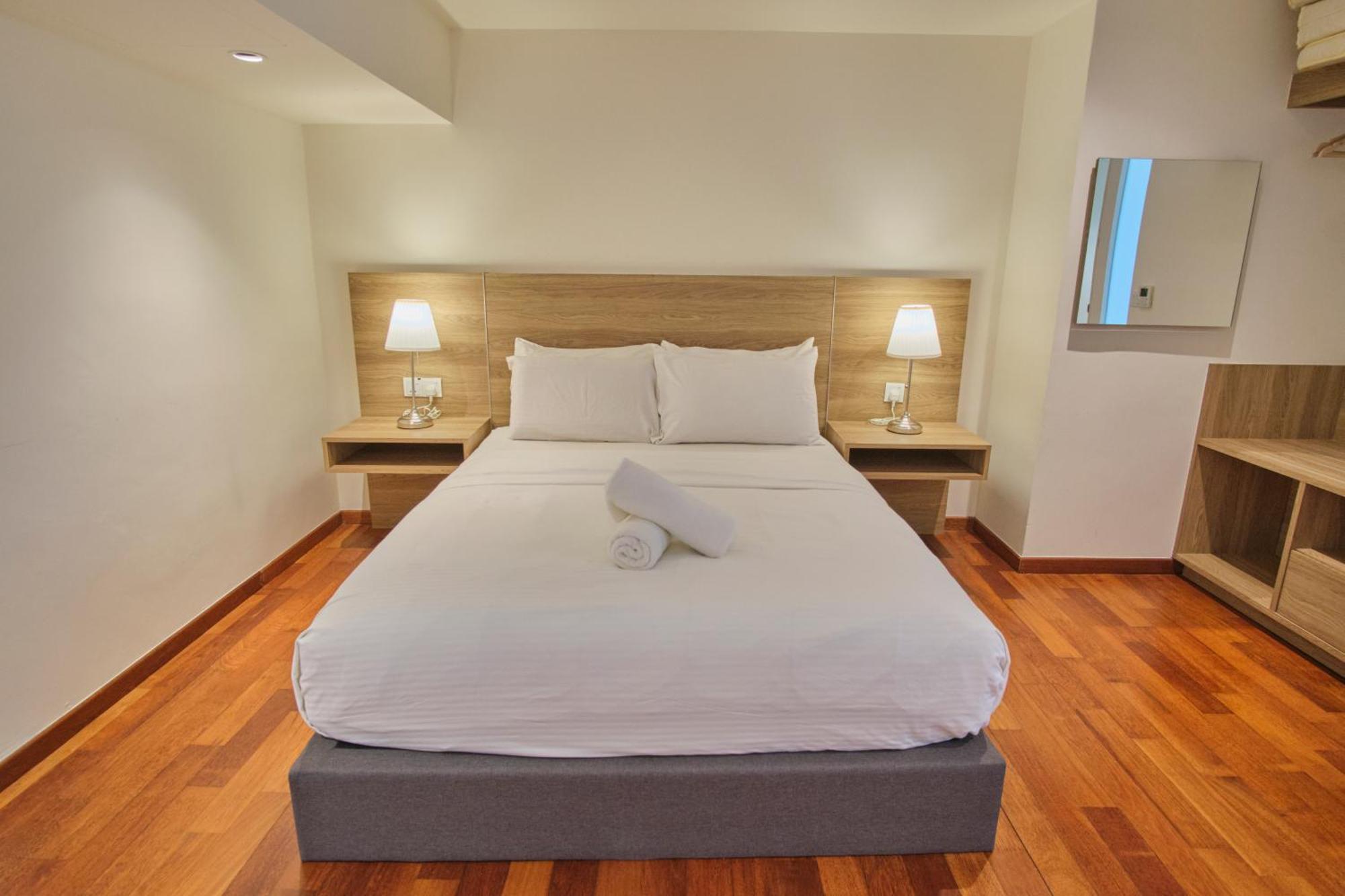 Sunrise Gurney Apartment Джордж Таун Екстериор снимка