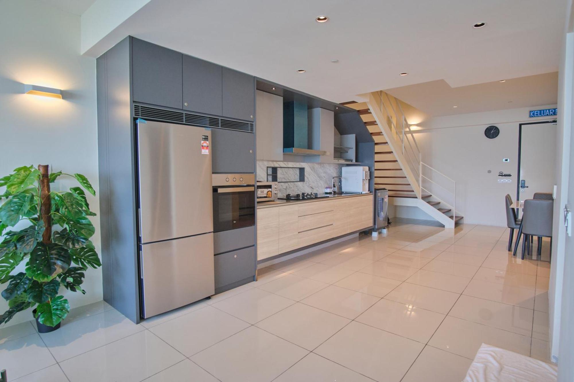Sunrise Gurney Apartment Джордж Таун Екстериор снимка