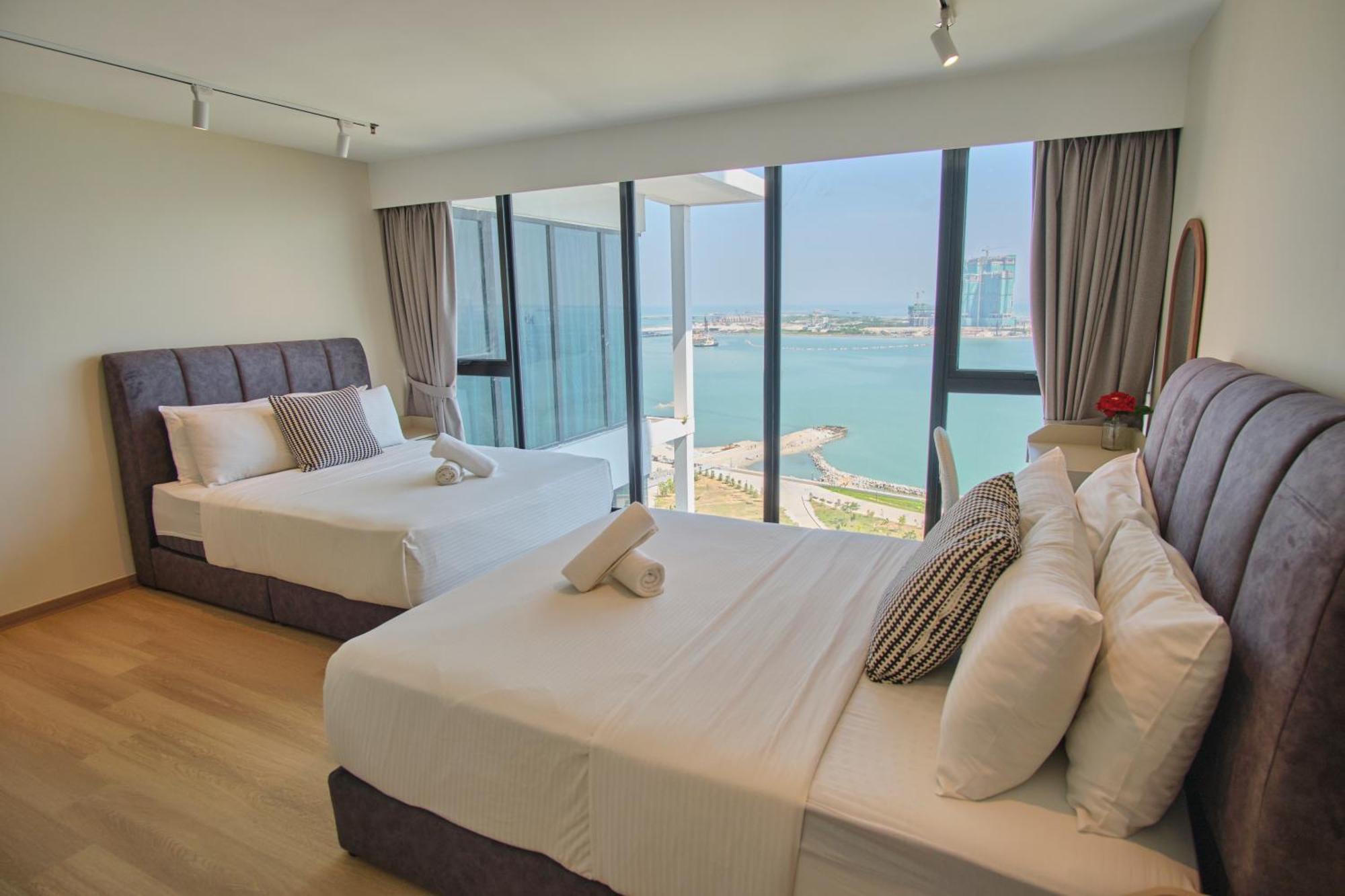 Sunrise Gurney Apartment Джордж Таун Екстериор снимка