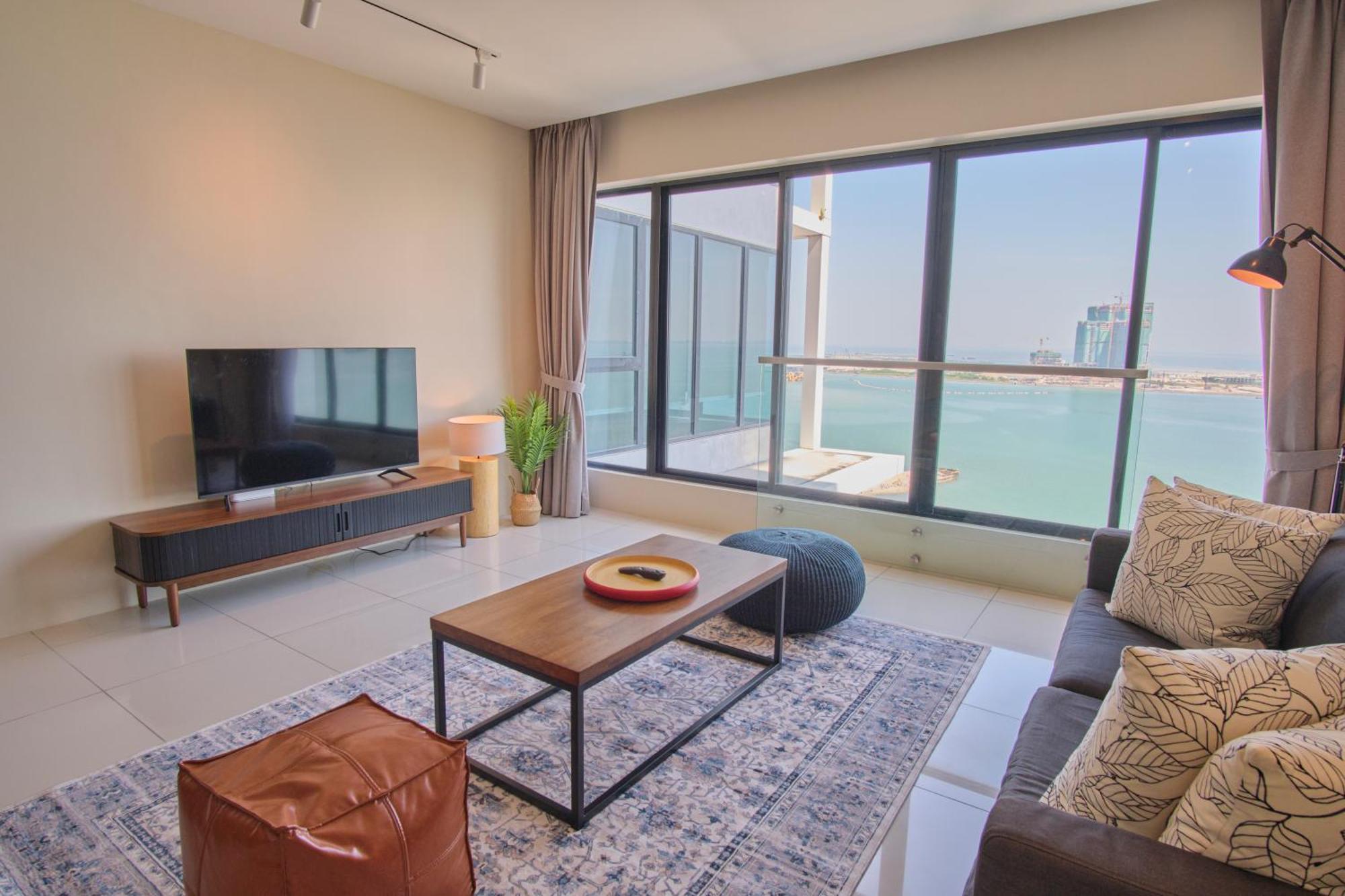 Sunrise Gurney Apartment Джордж Таун Екстериор снимка